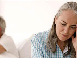 KADINLARIN EVHAM TAKINTISI