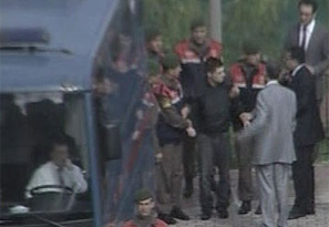 Cem cinayet işlediği yeri görmek istemedi