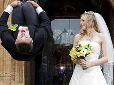 Mutlu bir evlilik için genç kadınla evlenin