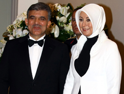 C.Başkanı Gül Kanunu Onayladı