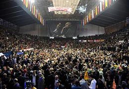 At gibi koşup arı gibi sokacağız