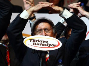 DP İLE ANAP İSTANBUL'DA HâLâ BİRLEŞEMEDİ