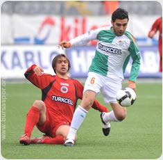 Bursaspor, Gençlerbirliği'ni Ağırlıyor