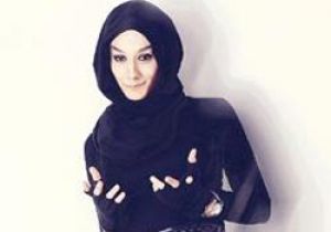 Bu mu İslamcı kuşağın aykırı kızı