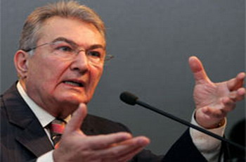 "Karar ideolojik demek olayı aydınlatmaz"