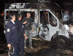 Polisleri cayır cayır yakacaklardı