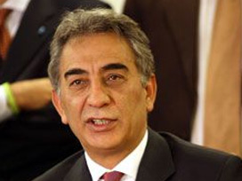 Polat'tan yabancı hakem ve transfer açıklaması