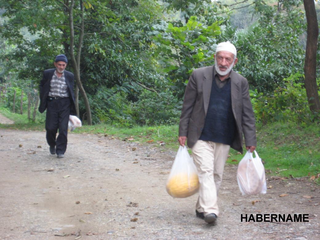 Yeni yıla vatandaş 'AÇ' girdi