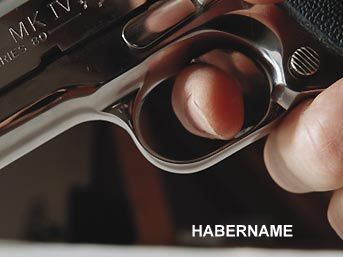 Polislere Silahlı Saldırı