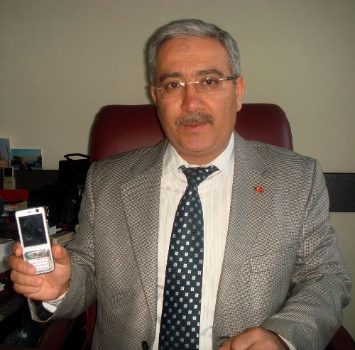 Vefatları cep mesajlarıyla duyuruyor