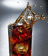 Kola ile şarj edilen telefon üretildi