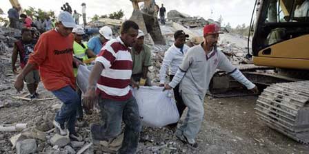 270 bin ceset toplu mezara gömüldü