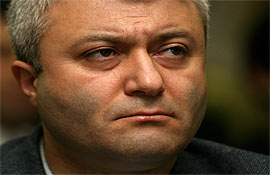 Tuncay Özkan'dan Yeşil çıktı