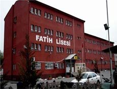 Veliler okulu basınca rezalet çıktı!