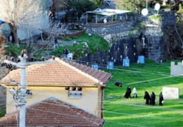 Asker'den Çarşaf Açılımı