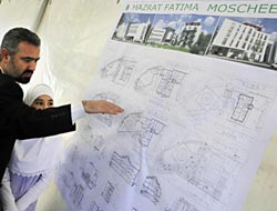 İmam'a Almanya'da Siyasi Linç