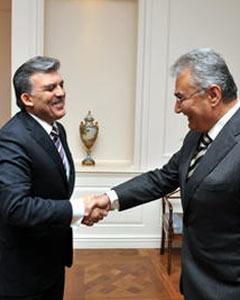 Baykal Çankaya Köşkü'nden ayrıldı