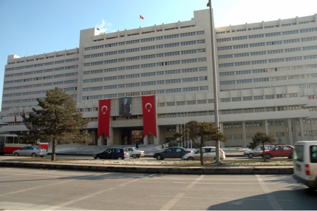 Devletin tüm birimlerine denetim