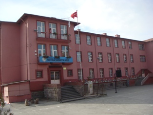 Devlet okuluna ‘özel’ ödül