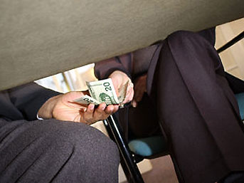 Başbakanlık: 20 lira rüşvet sayılmaz