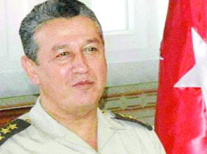 Hastaları ve refakatçileri fişleyin!