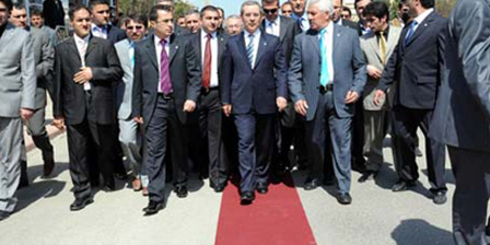 Şener'den Kırmızı Halı Rekoru