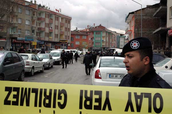 Zirve'de Ergenekon Parmağı!