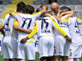 'Onlar Aziz Yıldırım'ın ajanları'