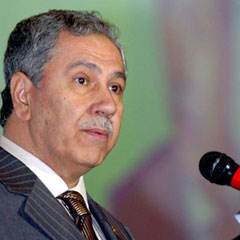 Arınç'a parti içinden tepki