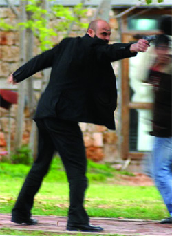 Ulusoy yine gözaltına alındı