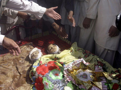 Katliama skandal savunma