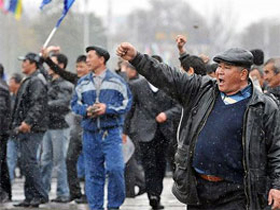 Kırgız ve Özbekler BİRBİRİNE GİRDİ