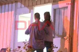 Ünlü mankenin evine fuhuş baskını