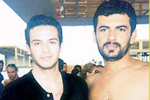 Lala'nın manken ajansında tanışmışlar