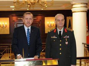 Başbakan'a gece yarısı ziyareti