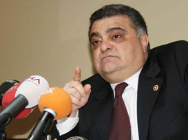 Ahmet Özal çark etti