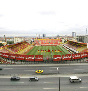 Ali Sami Yen Mayıs'a kadar yıkılacak