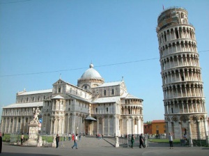 İtalya varını yoğunu satıyor
