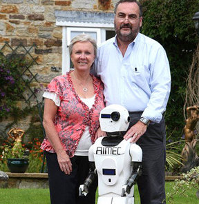 İngiliz milyoner Tony Ellis´in robot çocuğu