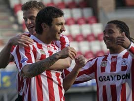 Voskamp 8 gol birden attı