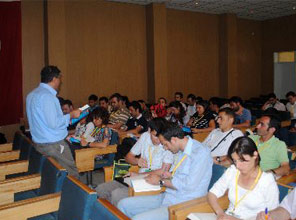 Yabancı öğrenciye harç darbesi