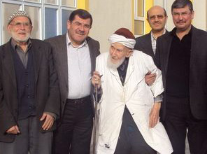 Tenekeci Abdullah Hakk'a yürüdü