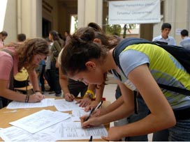 Üniversitelere kayıtta son gün salı