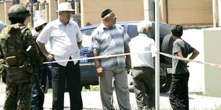 Cami İmamına hain tuzak