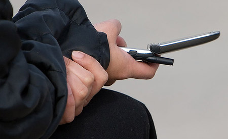 Dikkat! Dolandırıcılar cebimizde