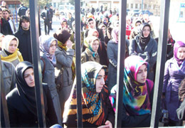 'Mahalle Baskısı' Diyenlere Bir Hatırlatma