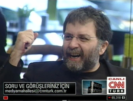 Ahmet Hakan: Hem dönek hem yalaka mı?