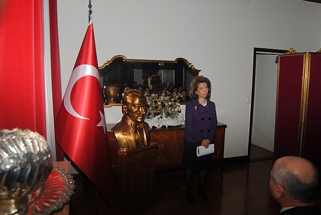 İsveç'te Atatürk'e anlamlı tören