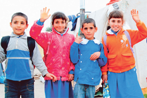 Evde Kürt, okulda Türk...