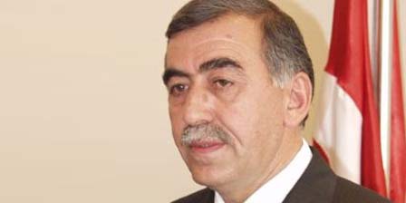 Eski belediye başkanı kalp krizi geçirdi